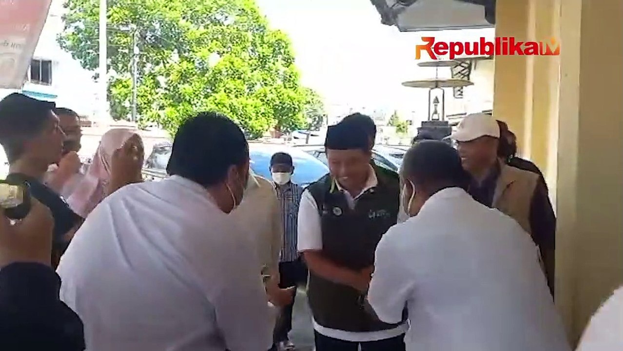 Wagub Jabar Jenguk Santri Korban Terserempet Moge