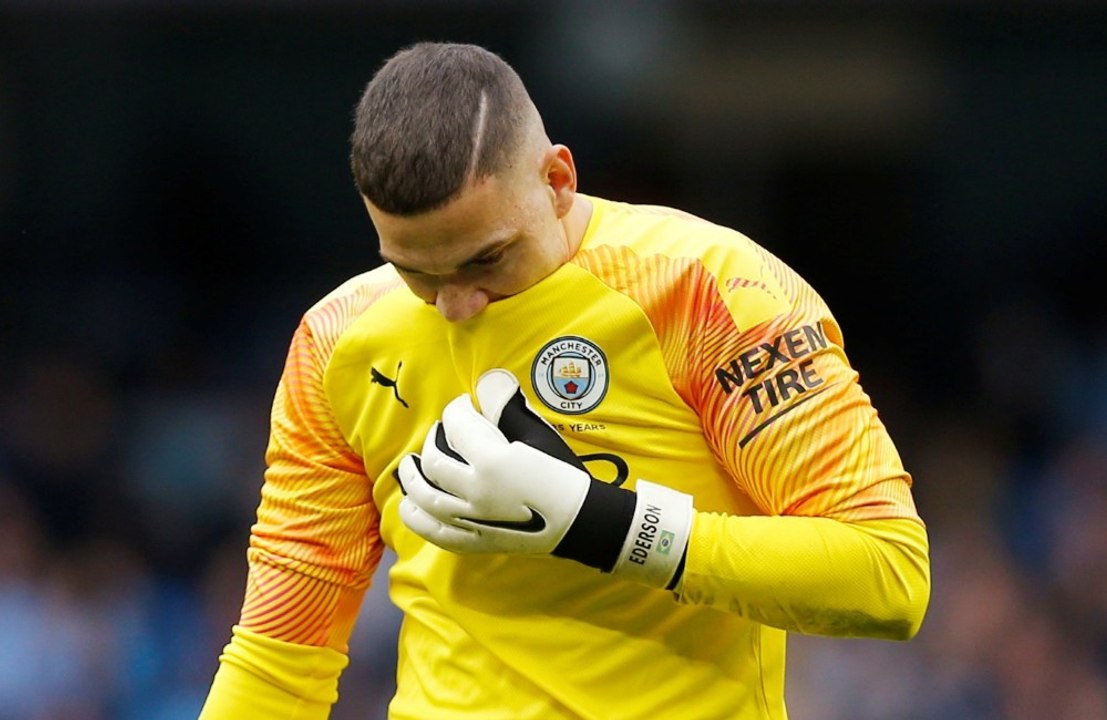 ¿CÁBALA? Ederson usa el mismo short en todos los partidos del Manchester City