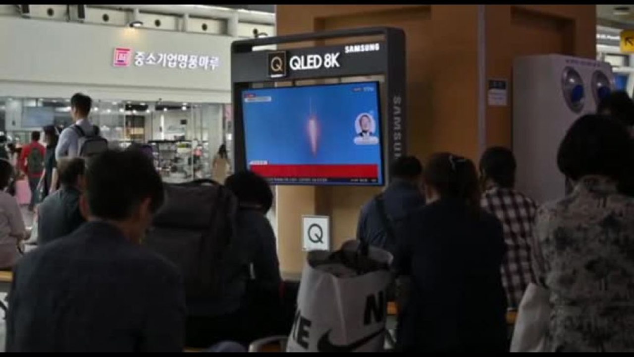 La Corea del Nord ammette: fallito il lancio del satellite-spia