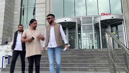 Ece Ronay a mis fin à son mariage d'un an en une seule séance