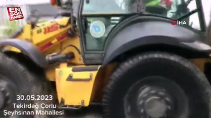 Çorlu'da göle dönen yolda balık tuttular