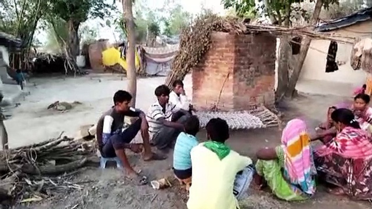 Chitrakoot News Video : मजदूरी करने गए युवक को बनाया गया बंधक, जाने पूरी दास्तान