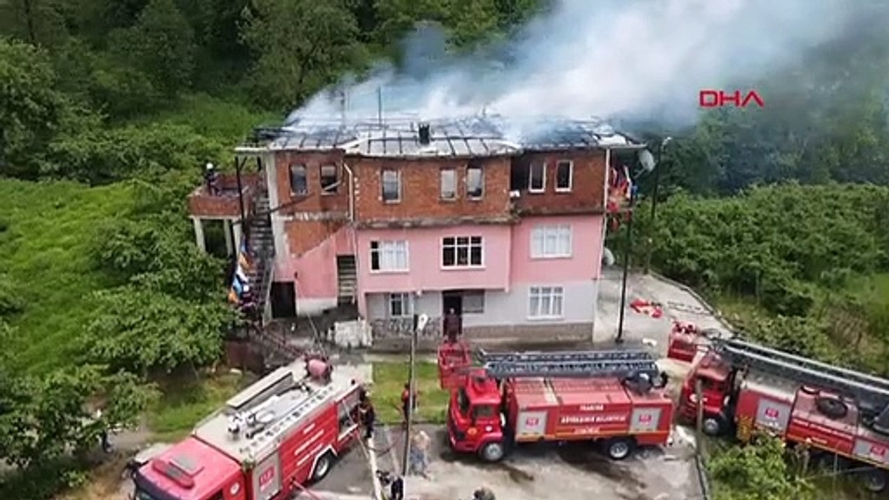 FEU DE TOITURE A TRABZON