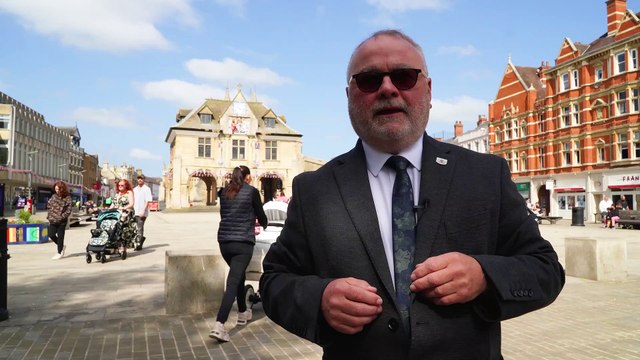 Taxpayers asked 'do you want Peterborough City Council to splash out £35,000 on city's fountains?'