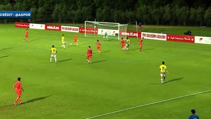 Arda Güler détruit la défense de Başakşehir en U19