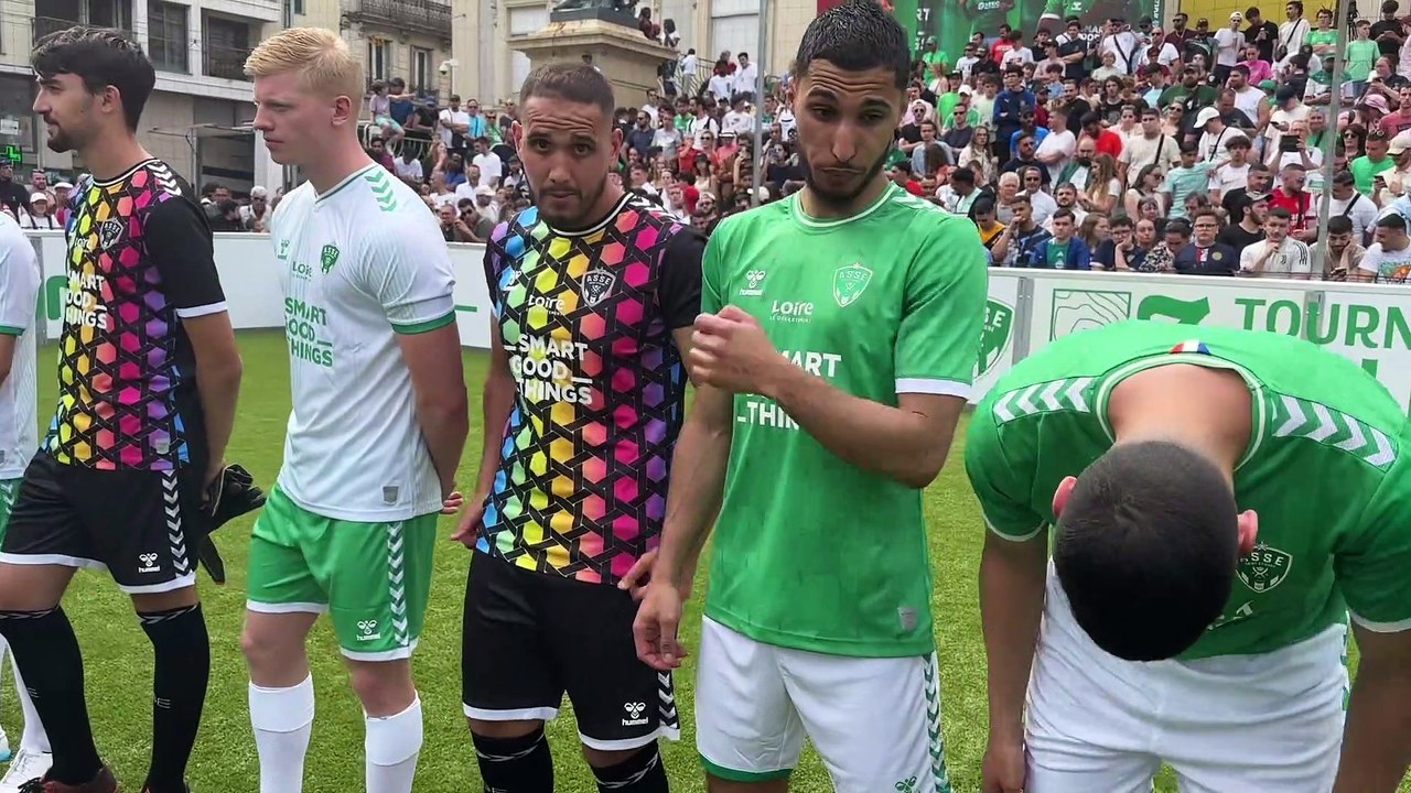 Du vert et de la couleur sur les nouveaux maillots de l'ASSE