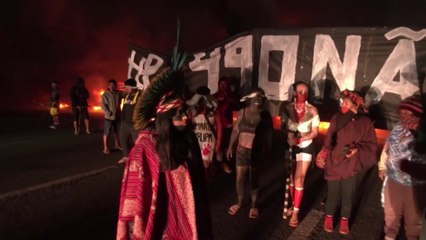 최루탄·물대포에 활로 맞선 원주민들..."땅 권리 보장하라!" / YTN