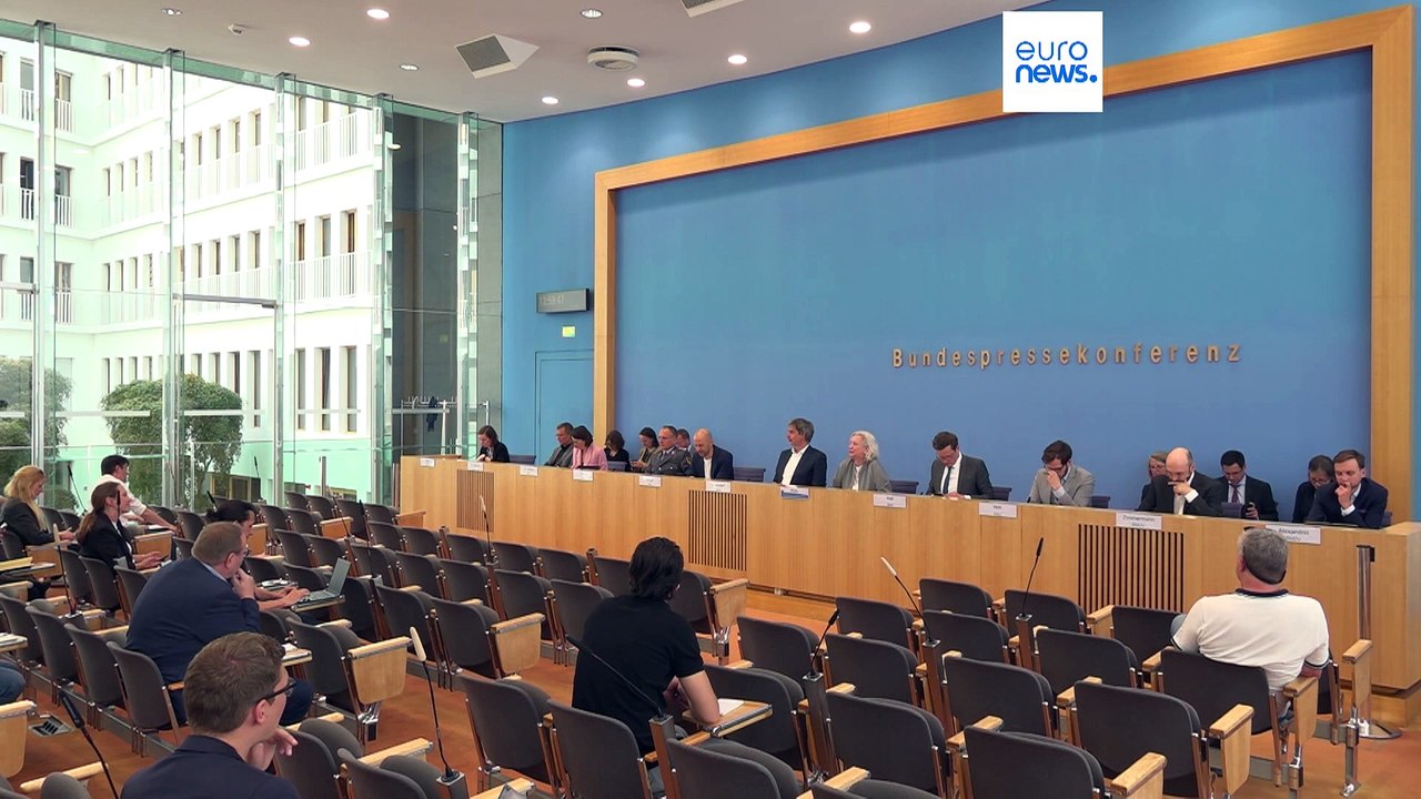 Crisi diplomatica Berlino-Mosca: la Germania ordina alla Russia di chiudere i suoi consolati