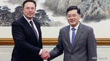 Elon Musk in Cina, incontra ministri e poi vola da Tesla a Shanghai