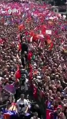 14 Mayıs'a giden süreçten geriye kalan ilginç görüntüler!