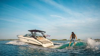 2023 Sea Ray SLX 260 Surf