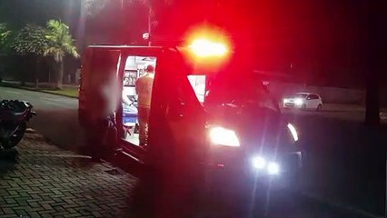 Casal fica ferido em queda de moto no Coqueiral