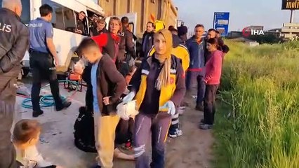 Sporcuları taşıyan minibüs hafriyat kamyonuna çarptı: 1 ölü, 16 yaralı