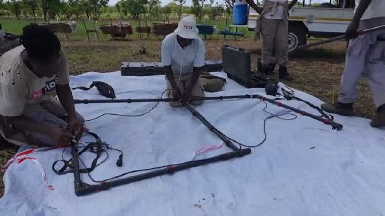 Desarrollo Y Defensa 199 Campos Minados Siembran Las Fronteras De