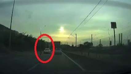 Metrelerce sürüklendi