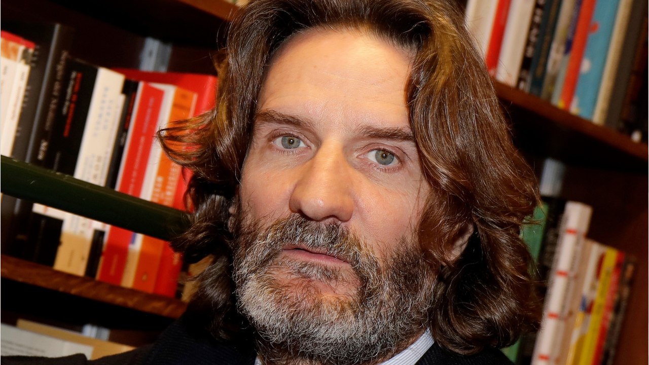 GALA VIDEO - Frédéric Beigbeder installé loin de Paris : “J’ai dû diviser mon train de vie par 3 ou 4”