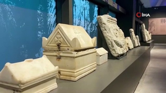 Roma Valisi’nin 2 bin yıllık altın tacı İznik Müzesi’nde sergileniyor