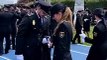 Pedida de mano de dos policías en la jura de bandera en Ávila