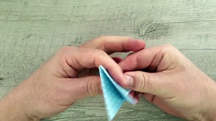 DIY Origami _ How to make an origami bookmark