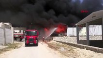 Un incendie s'est déclaré dans un atelier de fabrication de meubles à Mersin