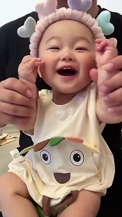 Cute baby dance