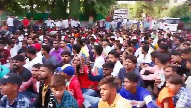 The fight for supremacy stopped after coming to the police station