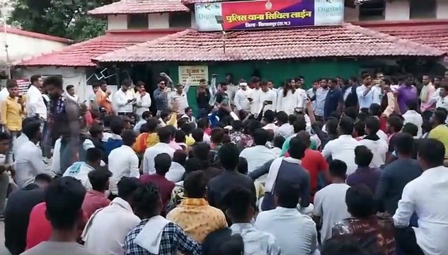 The fight for supremacy stopped after coming to the police station