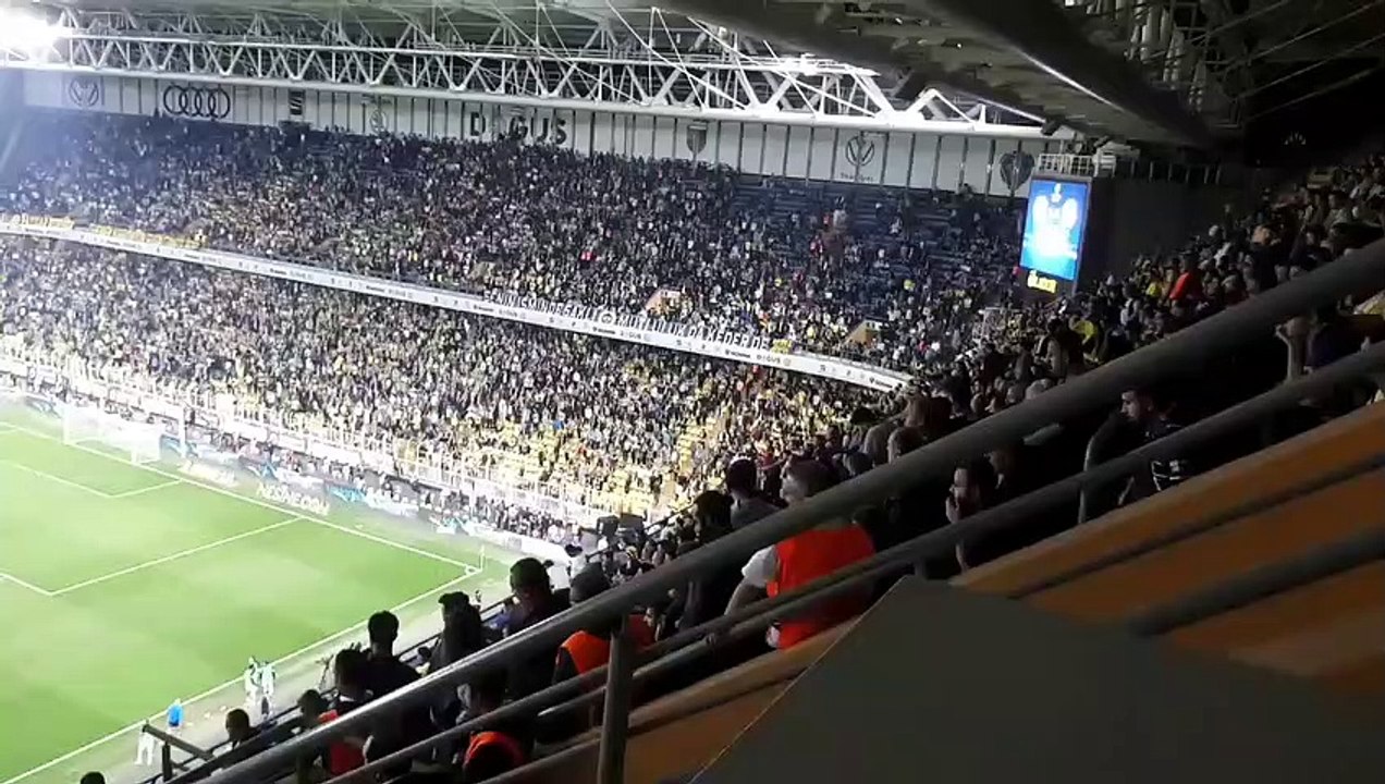 İstifaya çağıran taraftarları çılgına çevirecek karar! Ali Koç'un koltuğu bırakmaya niyeti yok