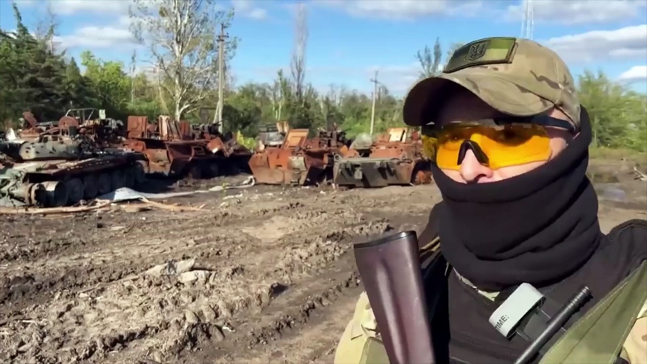Why is Russia running low on tanks | Ukraine Russia war live - video ...