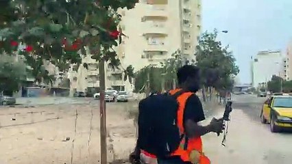 إطلاق القنابل المسيلة للدموع على الصحافيين أمام مقرالمعارض السنغالي عثمان سونكو