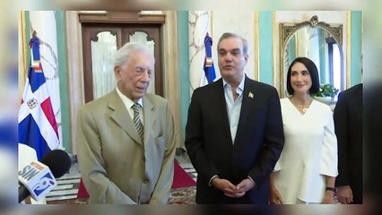 GOBIERNO CONCEDE CIUDADANÍA DOMINICANA AL ESCRITOR MARIO VARGAS LLOSA