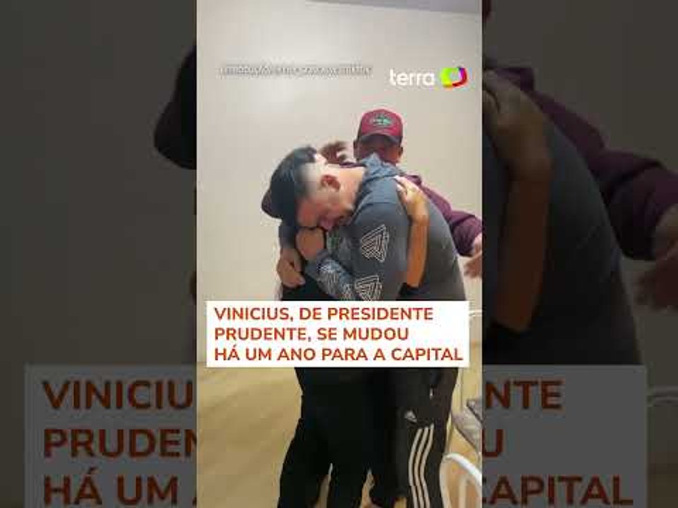 Mulher viraliza ao emocionar namorado com prese...