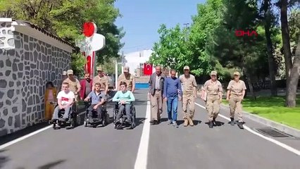 Des jeunes handicapés ont effectué leur service militaire à Siirt