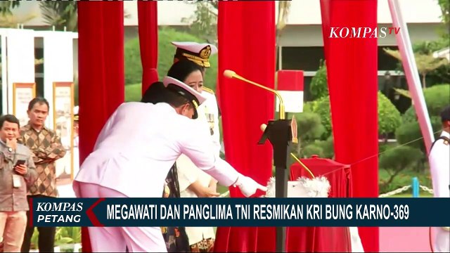 Megawati Bersama Laksamana Yudo Margono Resmikan KRI Bung Karno 369
