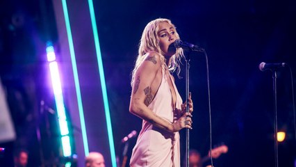 Miley Cyrus Responded to the Backlash About Her Decision to Not Go On Tour