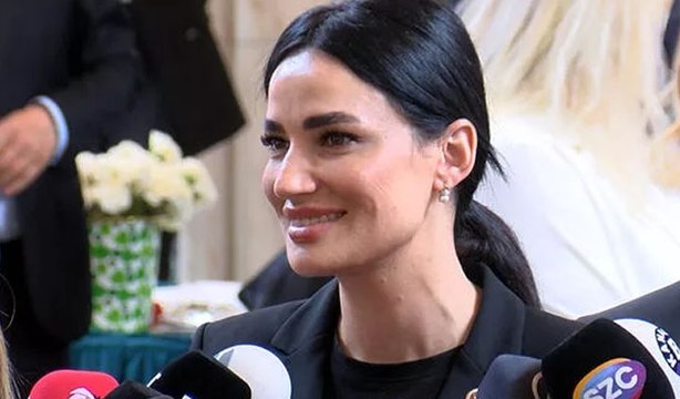 Eski Türkiye güzeli Seda Sarıbaş, milletvekilliği kaydını yaptırdı