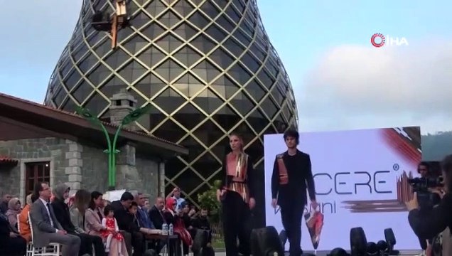 Des vêtements fabriqués à partir de Keşan, vieux de 580 ans, ont été exposés à Rize