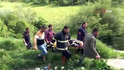 Çöp atmak isterken dereye düşen kadını itfaiye ekipleri kurtardı