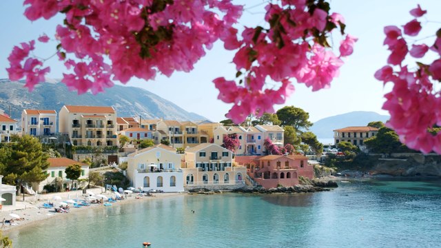 Summer getaways: Finding a cheap holiday deal while avoiding scams