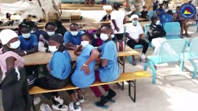 Lampedusa, da oggi l'hotspot gestito dalla Croce rossa