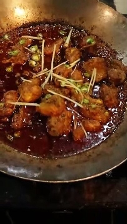 How to Make Chicken Karahi (IN PAKISTAN)(720P_60FPS)