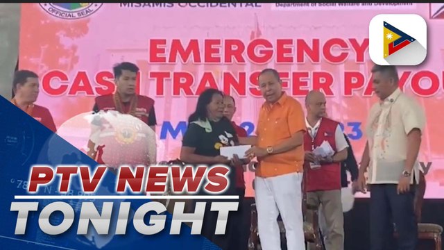 DSWD gives aid to Misamis Occidental residents affected by shear line flood