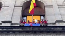 Mendilibar, a hombros en el Ayuntamiento de Sevilla