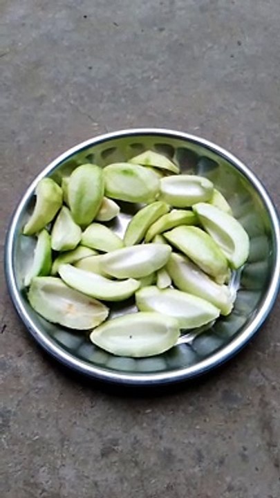 Kachche aam ki chutney| mango chutney