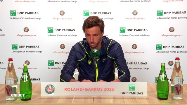 Roland-Garros 2023 - Arthur Rinderknech : S'il y a un mauvais feeling chez les Français ? Il y a une très bonne émulation, tous les Français s'accrochent et s'entendent, je suis à fond derrière les Français