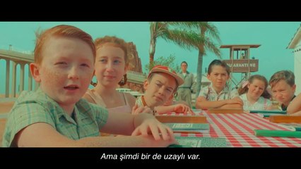 Asteroit Şehir Altyazılı Fragman