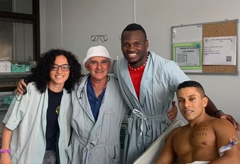 tn7-Sherman-Guity-visitó-en-hospital-a-ciclista-que-perdió-pierna-en-accidente-010623