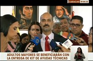 Caracas | Entrega de kit de ayudas técnicas para adultos mayores