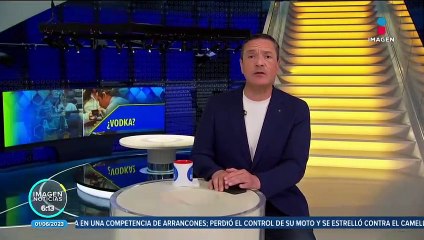 Diputado de Morena arma alboroto por "beber" vodka en el Congreso