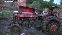 Kırıkkale'de sel felaketi: Araçlar sürüklendi, hayvanlar telef oldu